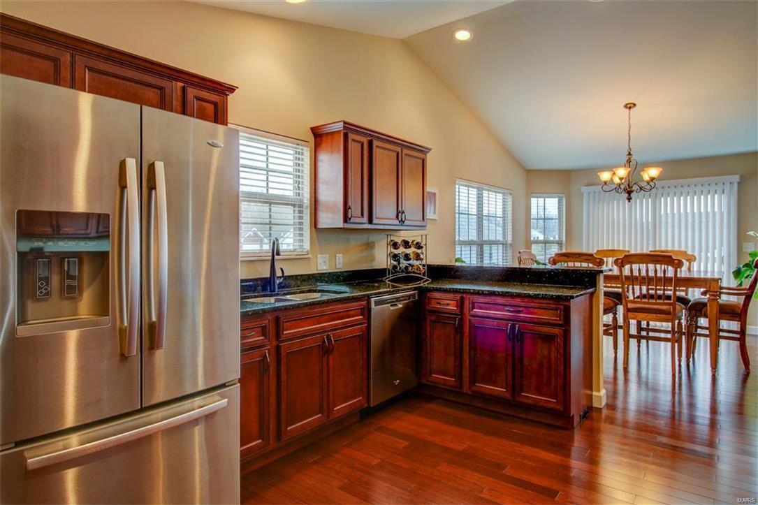 338 Kahlua Court Columbia, IL 62236 - Photo 14 of 36 Gallery Image 14