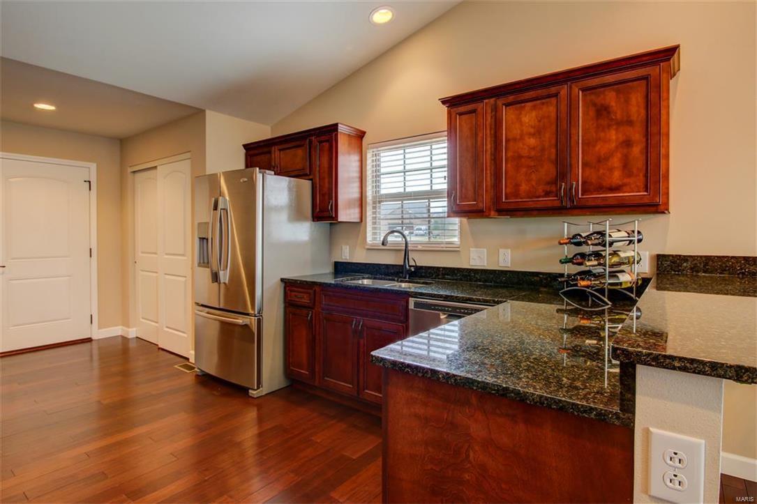 338 Kahlua Court Columbia, IL 62236 - Photo 16 of 36 Gallery Image 16