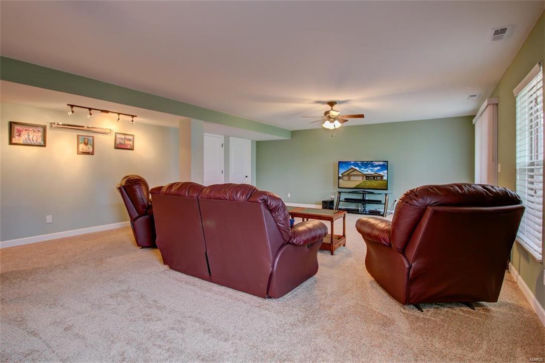338 Kahlua Court Columbia, IL 62236 - Photo 26 of 36 Gallery Image 26