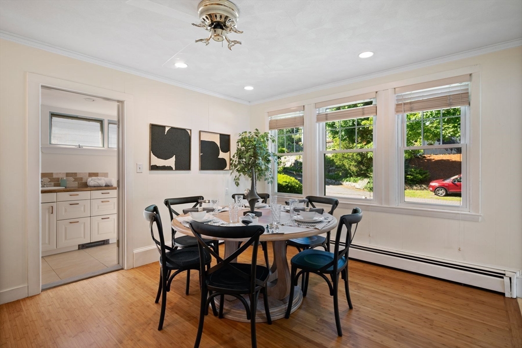 32 Pilgrim Road Marblehead, MA 01945 - Photo 14 of 38