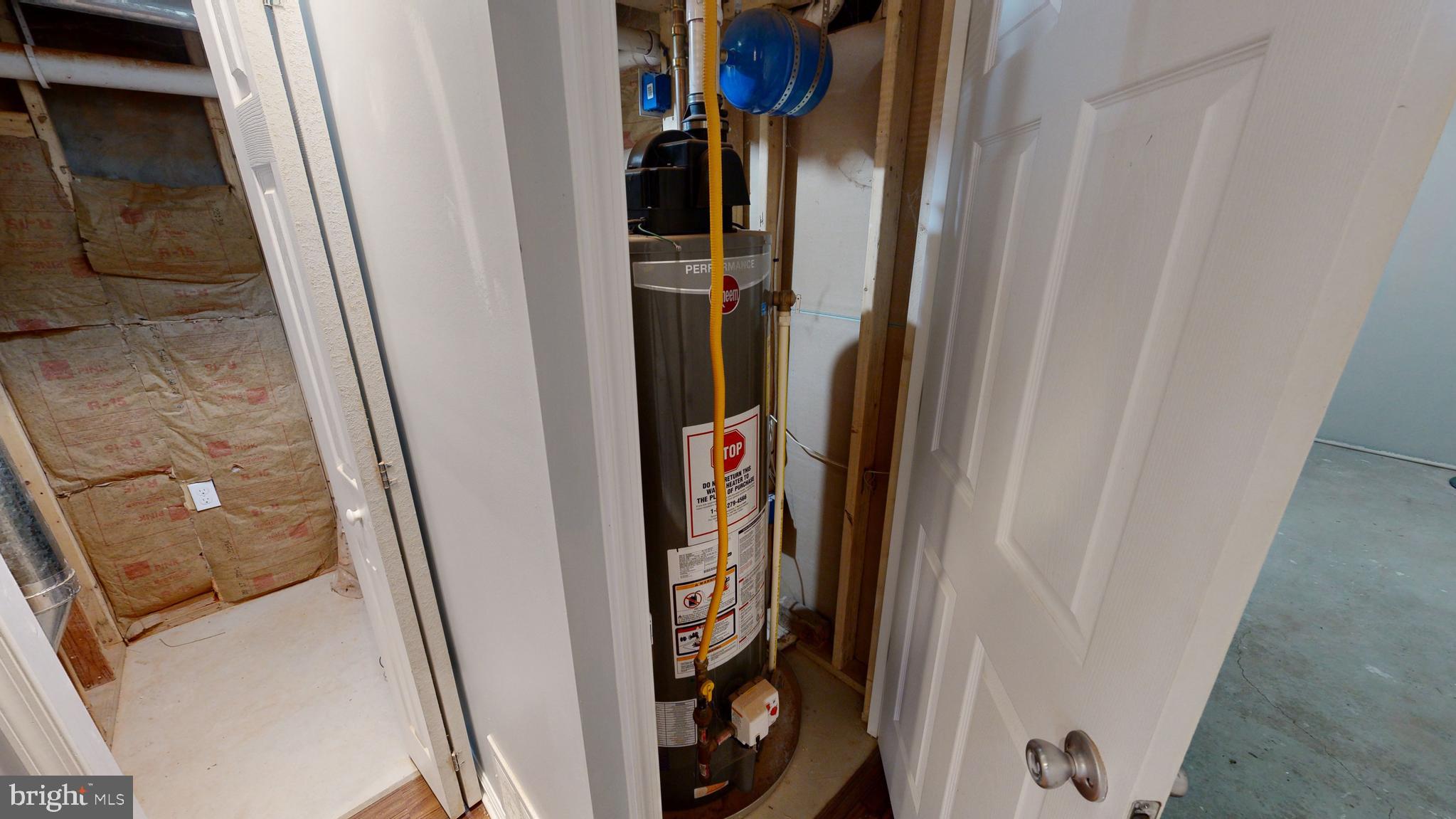1826 North Caroline Street Baltimore, MD 21213 - Photo 14 of 59 Water heater