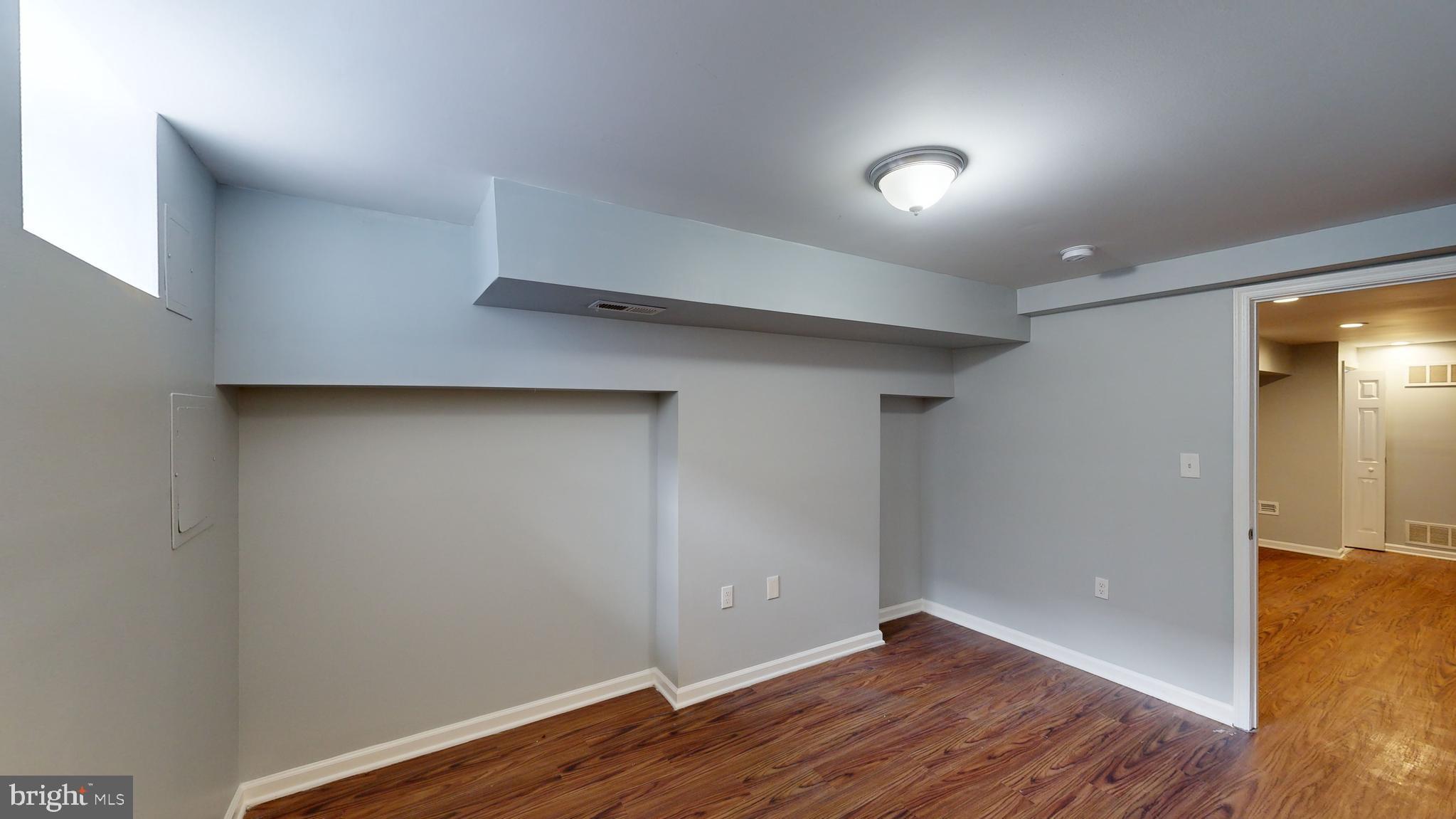 1826 North Caroline Street Baltimore, MD 21213 - Photo 20 of 59 Bonus room, for office, meditation, etc.