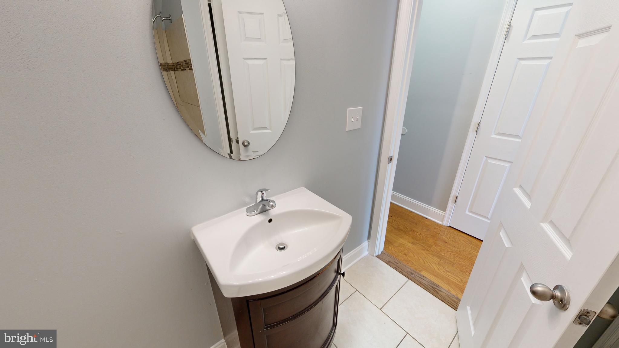 1826 North Caroline Street Baltimore, MD 21213 - Photo 33 of 59 Bathroom No. 2