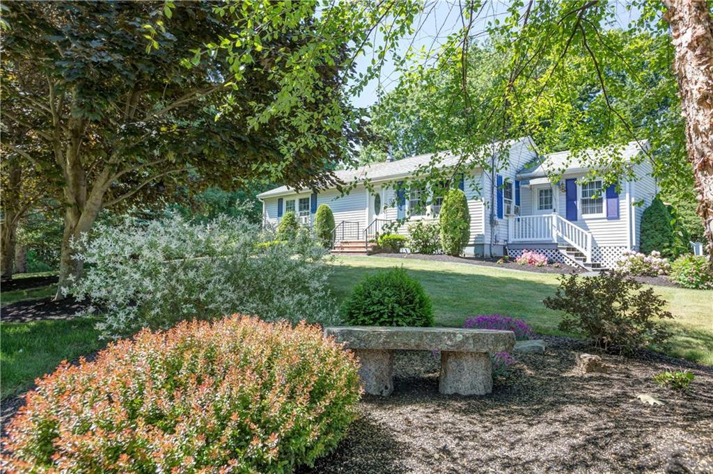 93 Cascade Road Old Orchard Beach, ME 04064 - Photo 3 of 35 Photo