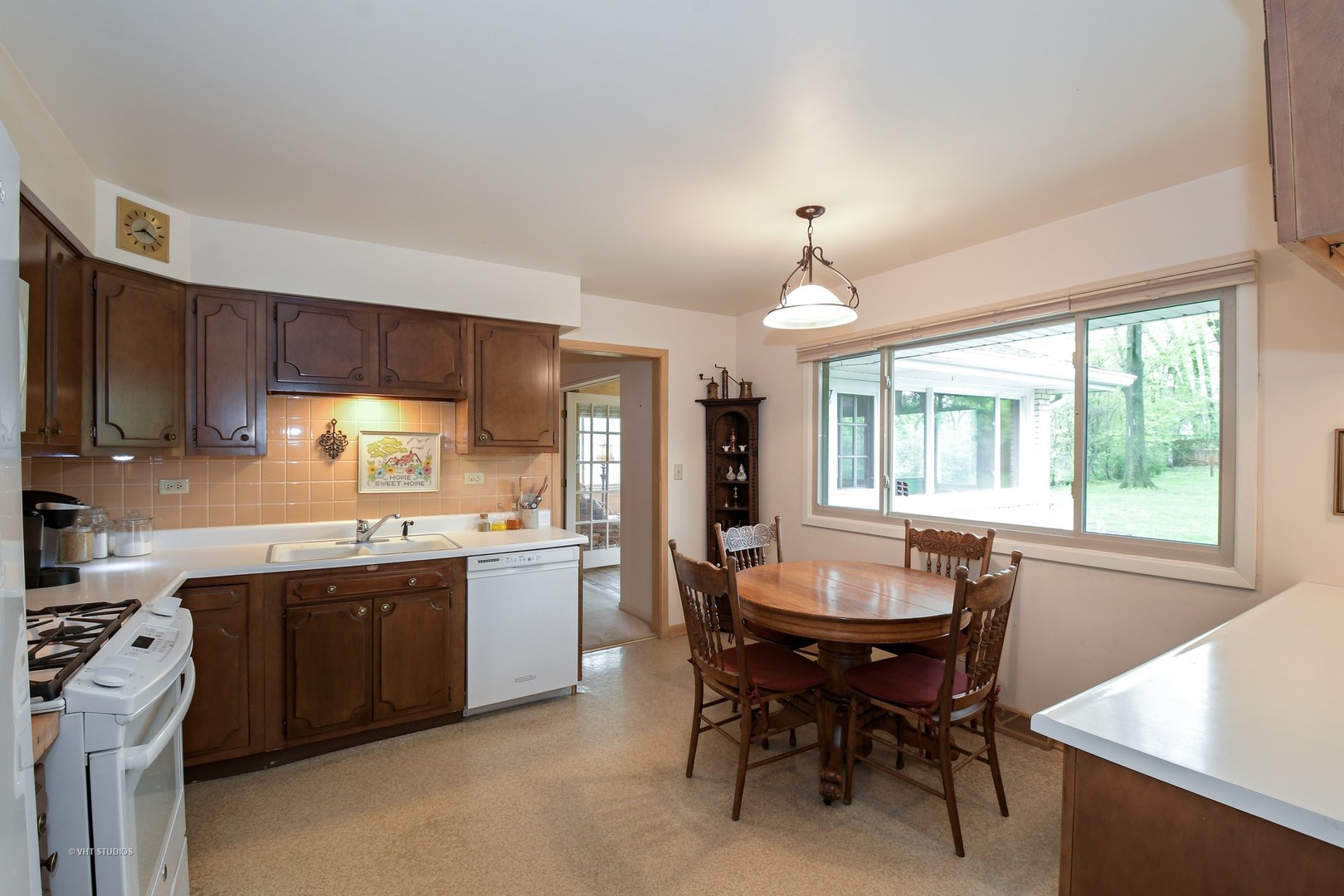 1922 Birch Road Northbrook, IL 60062 - Photo 3 of 11