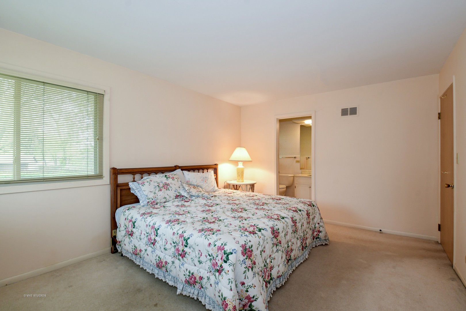 1922 Birch Road Northbrook, IL 60062 - Photo 7 of 11