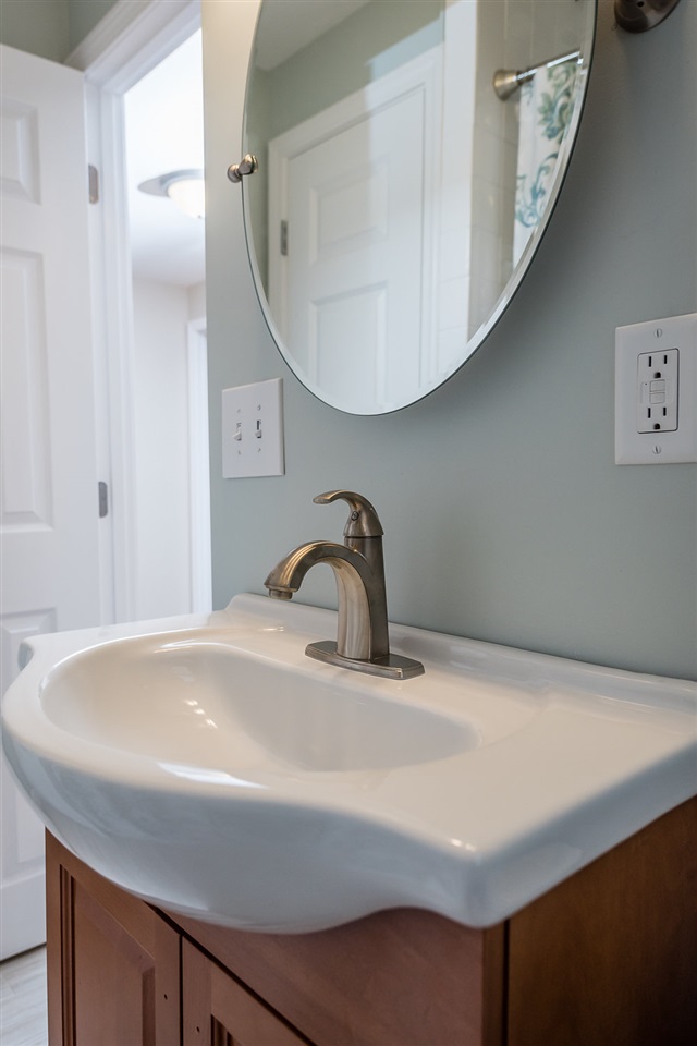 65 Fields Road Portsmouth, NH 03801 - Photo 13 of 22