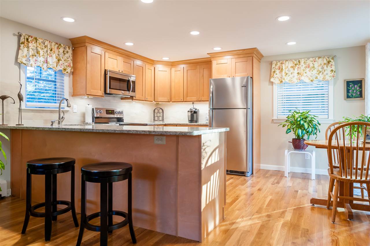 65 Fields Road Portsmouth, NH 03801 - Photo 15 of 22