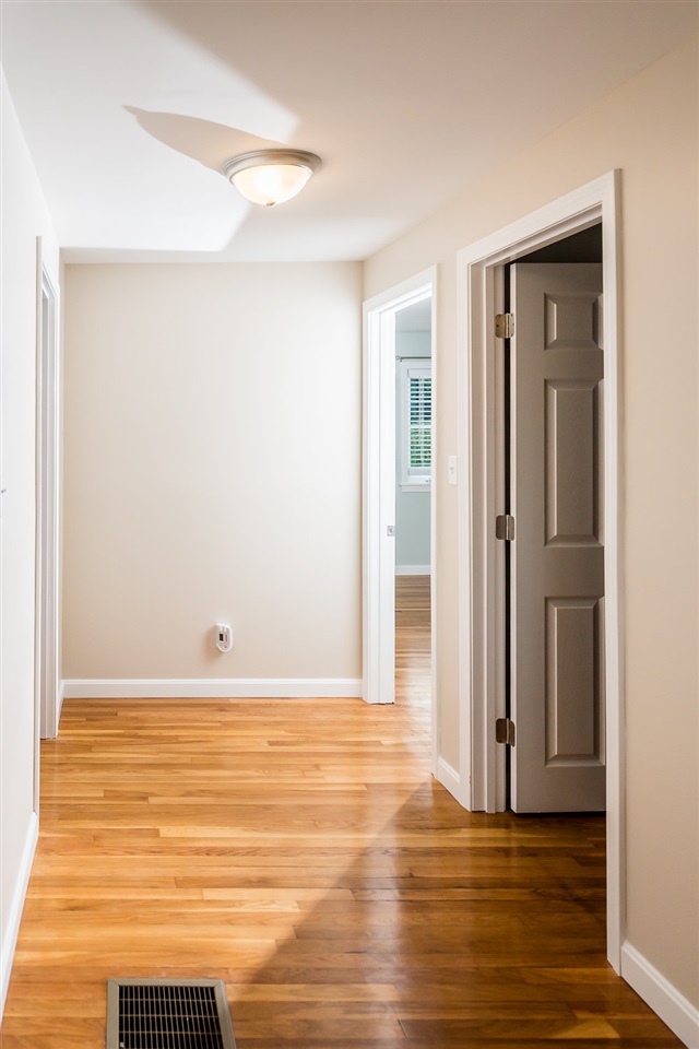 65 Fields Road Portsmouth, NH 03801 - Photo 9 of 22