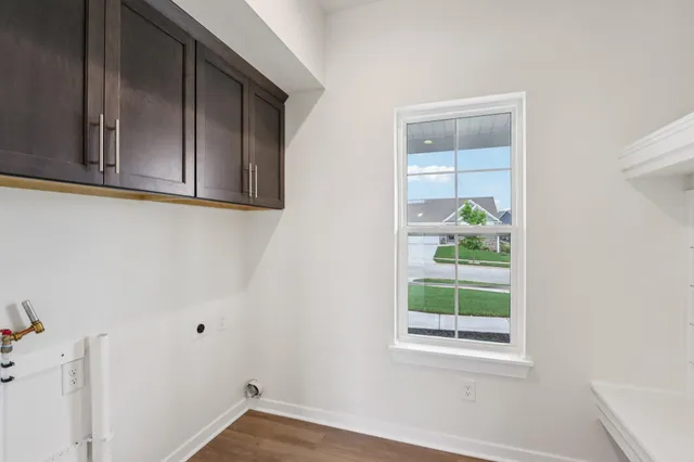 $598,900 | 665 Mary Way, Slinger, WI 53086