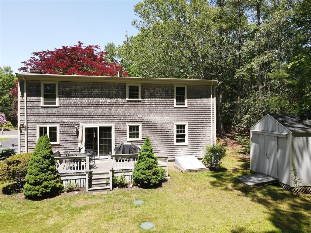18 Bennett Road Rochester, MA 02770 - Photo 37 of 42