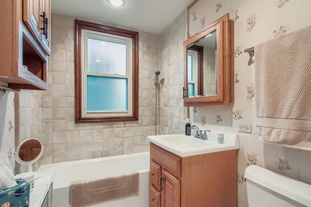 $314,900 | 10522 South Leavitt Street, Chicago, IL 60643