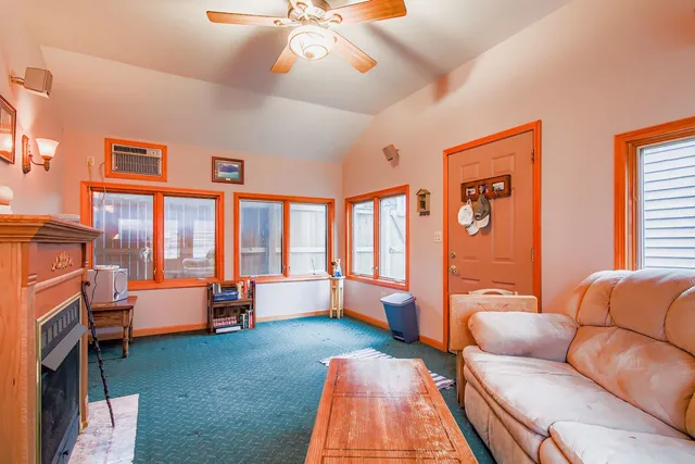 $314,900 | 10522 South Leavitt Street, Chicago, IL 60643