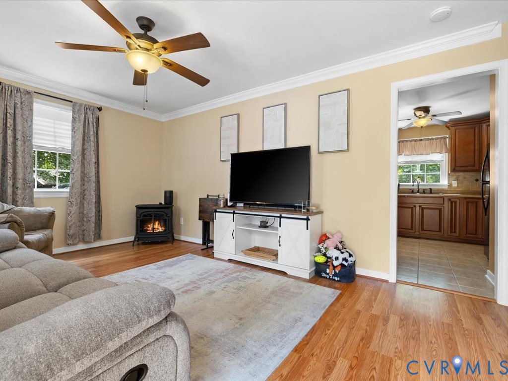 10121 Hickory Road Petersburg, VA 23803 - Photo 2 of 18 Gallery Image 2