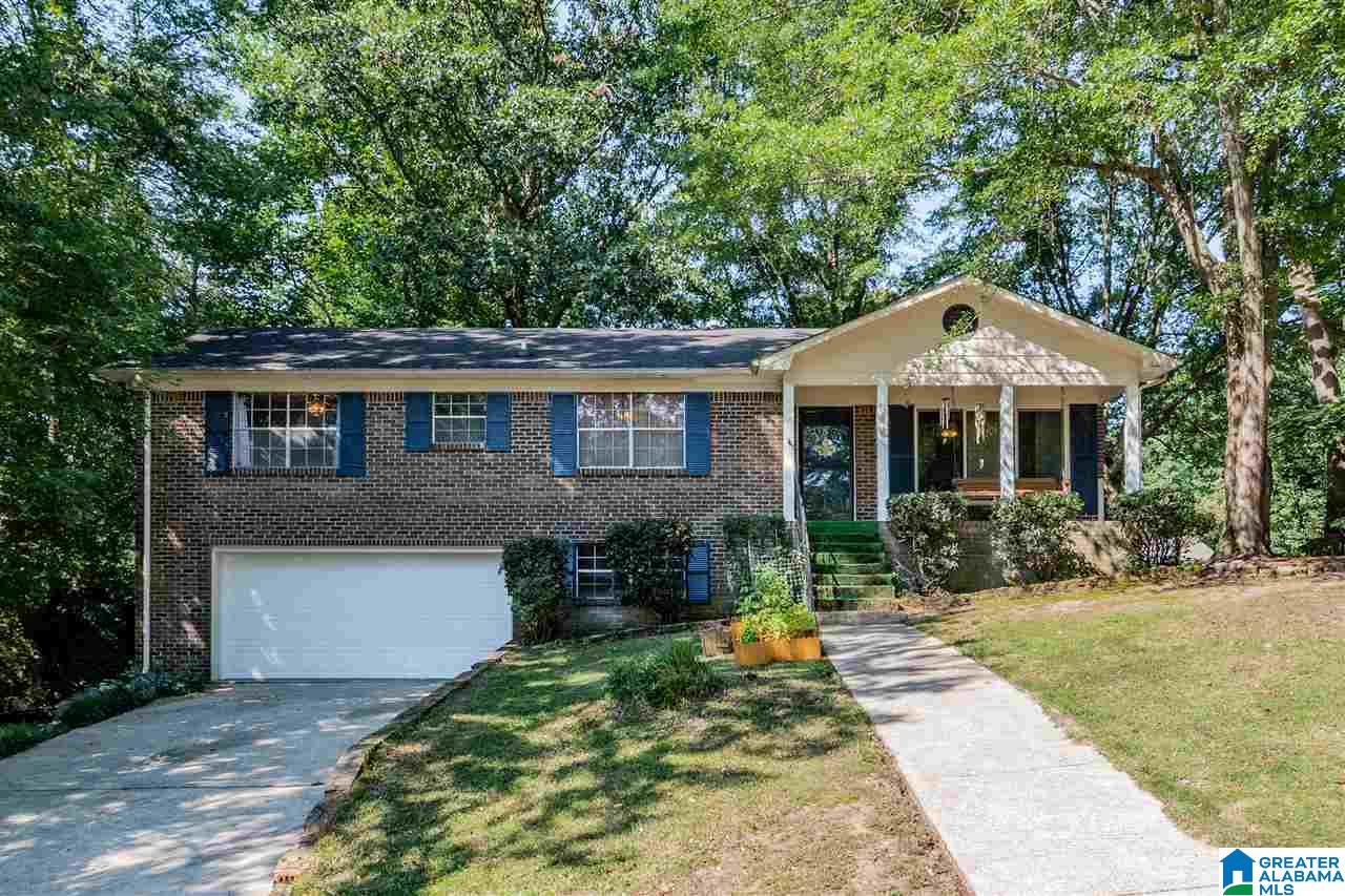 1706 Gardenridge Road Gardendale, AL 35071 - Photo 1 of 37