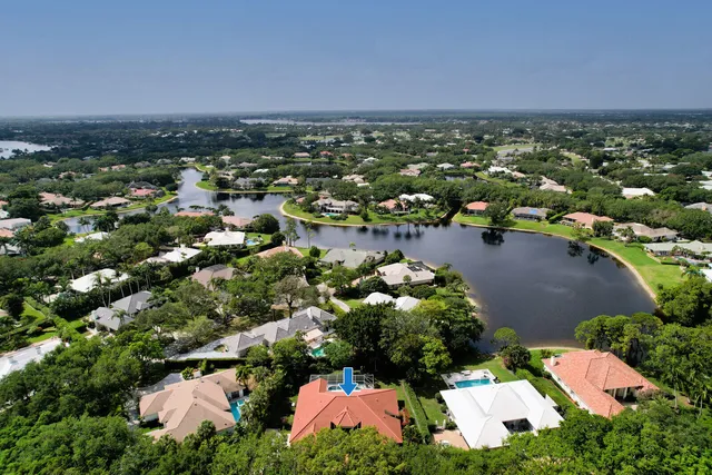 $1,300,000 | 18517 Southeast Heritage Drive, Jupiter, FL 33469