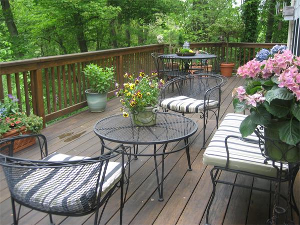 24 Ridge Road Marblehead, MA 01945 - Photo 2 of 15 Gallery Image 2