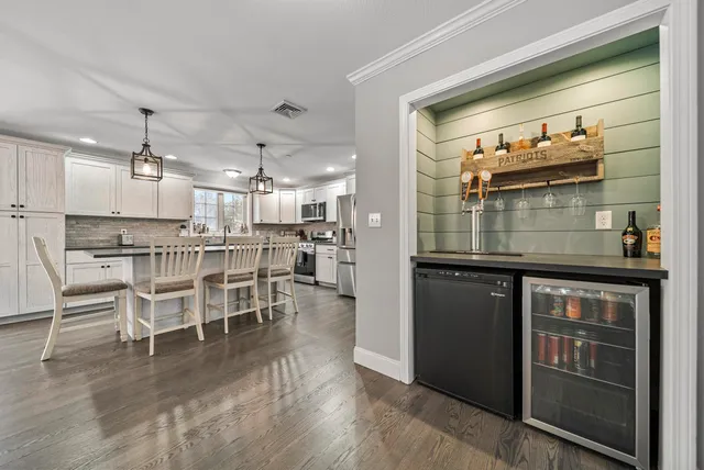 $479,900 | 22 Scribner Road, Raymond, NH 03077