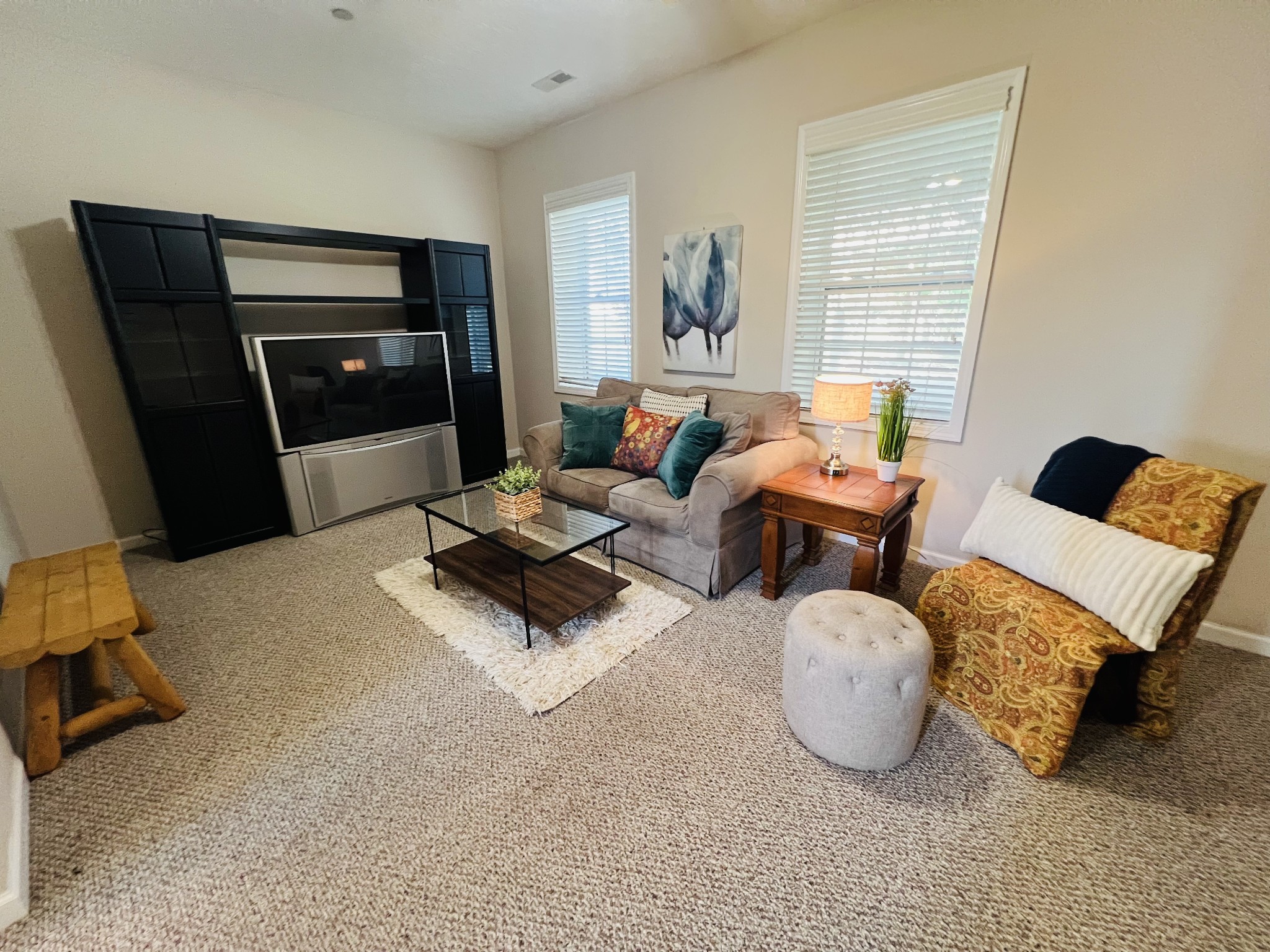 364 Dixie Lane Pleasant View, TN 37146 - Photo 37 of 45 a living room with furniture