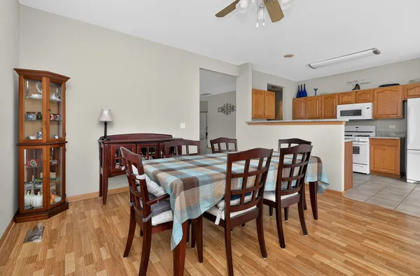 $355,000 | 21035 West Aspen Lane, Plainfield, IL 60544