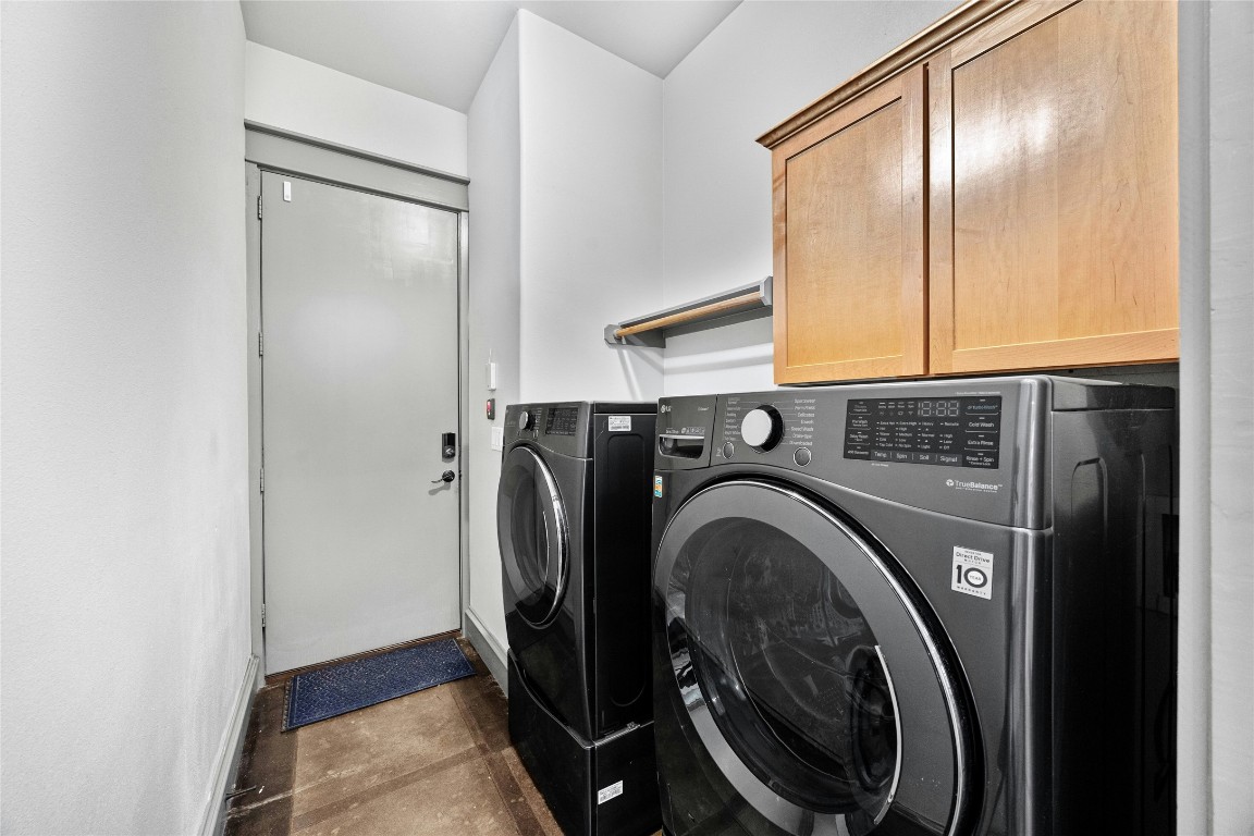 5617 Clay Avenue, Unit B Austin, TX 78756 - Photo 21 of 38 a utility room with dryer and washer