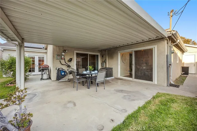 $1,350,000 | 1420 North Sacramento Street, Orange, CA 92867