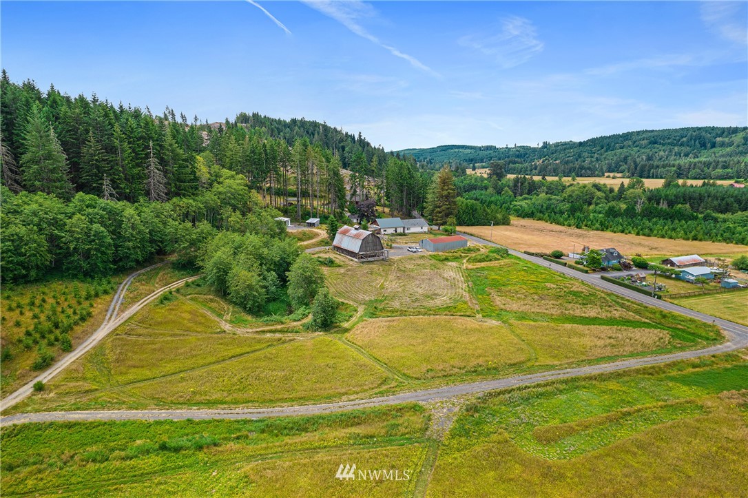 1608 North Fork Road Chehalis, WA 98532 - Photo 1 of 16