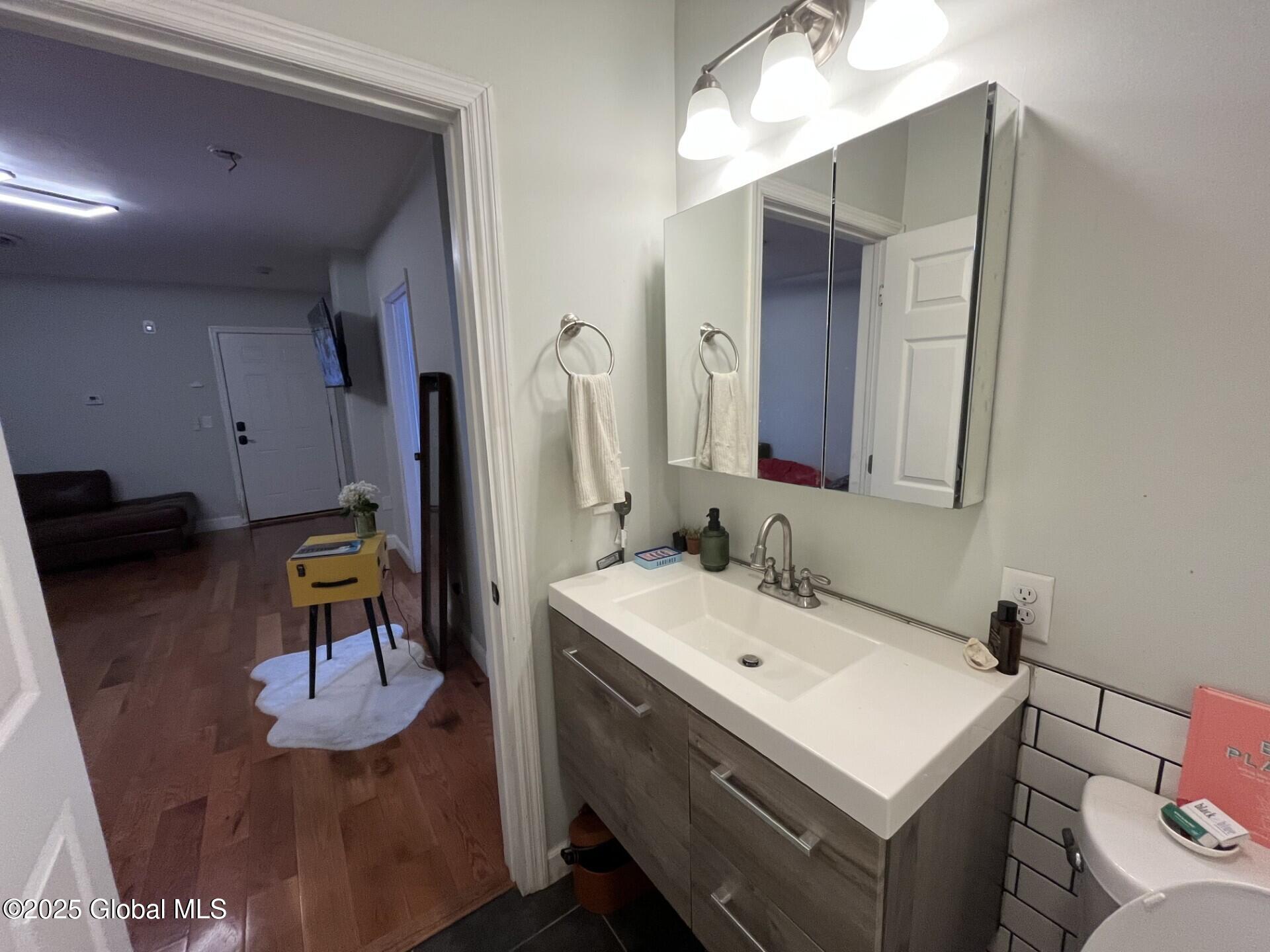 37 Maiden Lane, Unit 3A Albany, NY 12207 - Photo 13 of 20 Bath