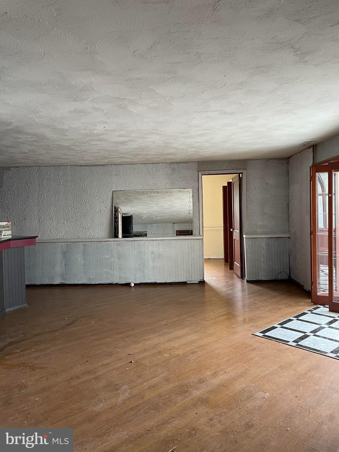 1617 Bryant Road Cherry Hill, NJ 08003 - Photo 11 of 26