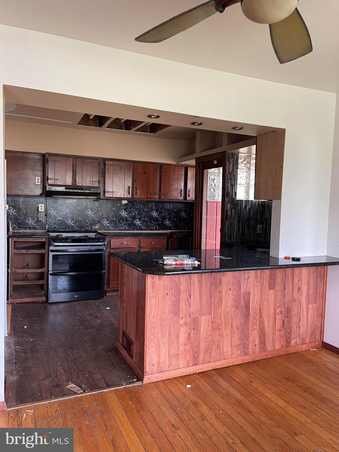 1617 Bryant Road Cherry Hill, NJ 08003 - Photo 2 of 26