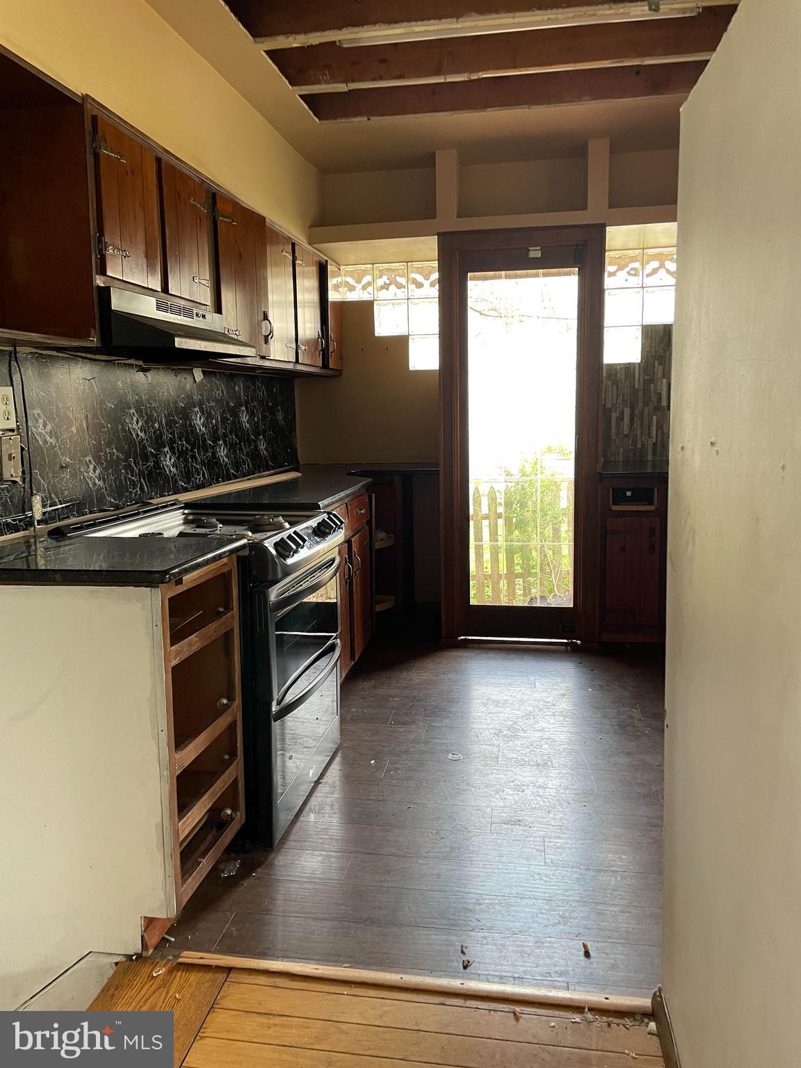 1617 Bryant Road Cherry Hill, NJ 08003 - Photo 3 of 26