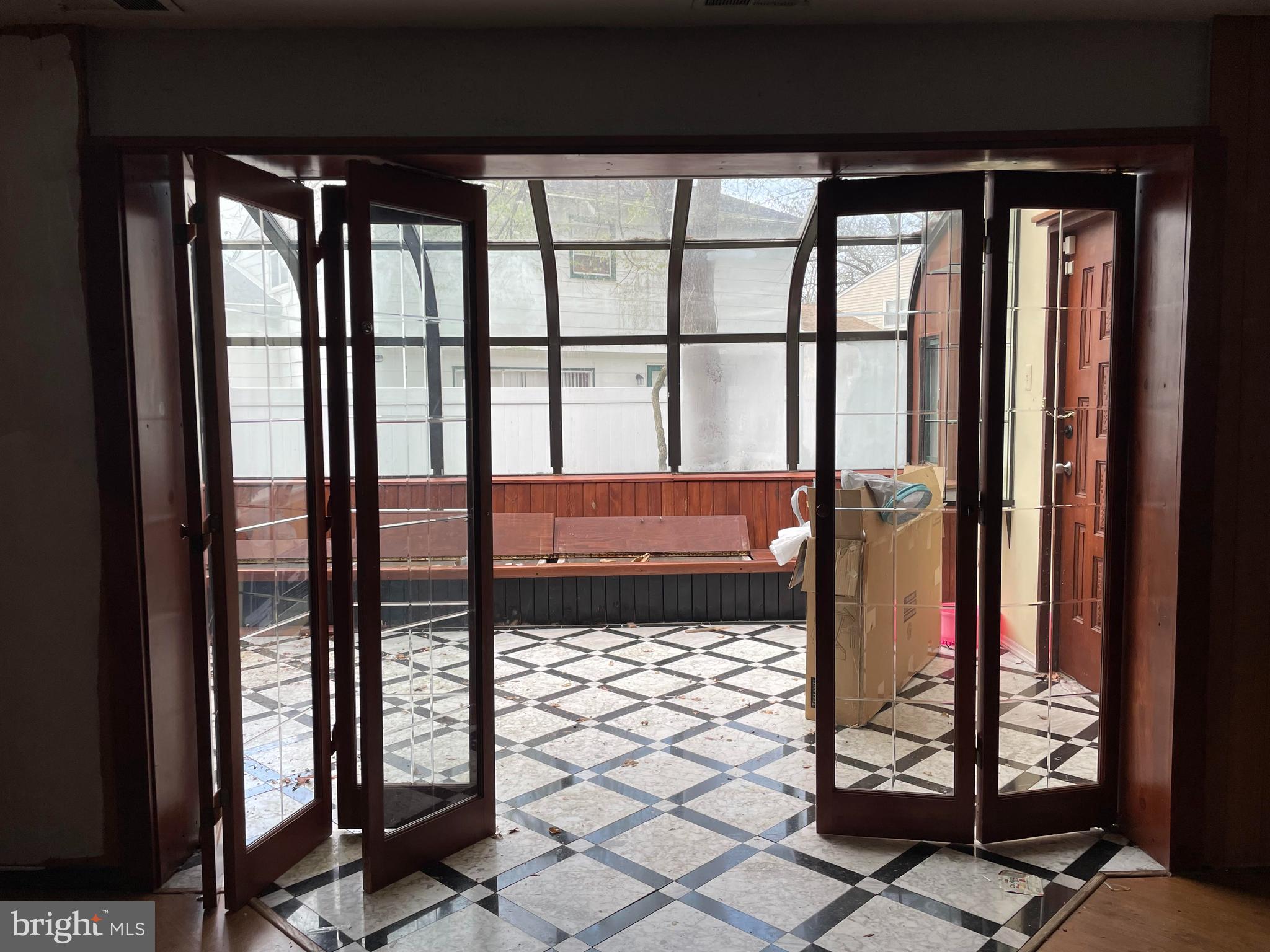 1617 Bryant Road Cherry Hill, NJ 08003 - Photo 4 of 26