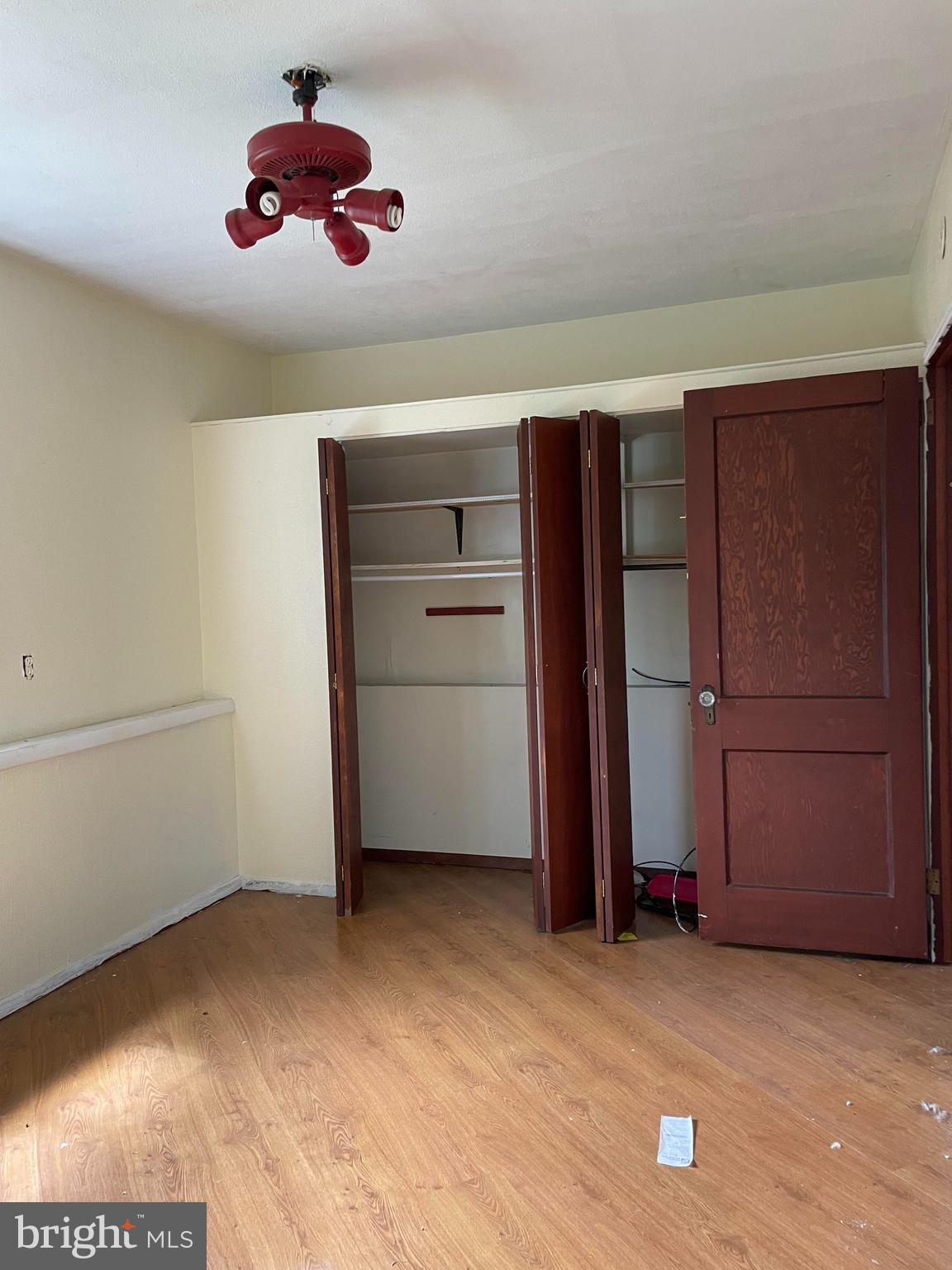 1617 Bryant Road Cherry Hill, NJ 08003 - Photo 8 of 26