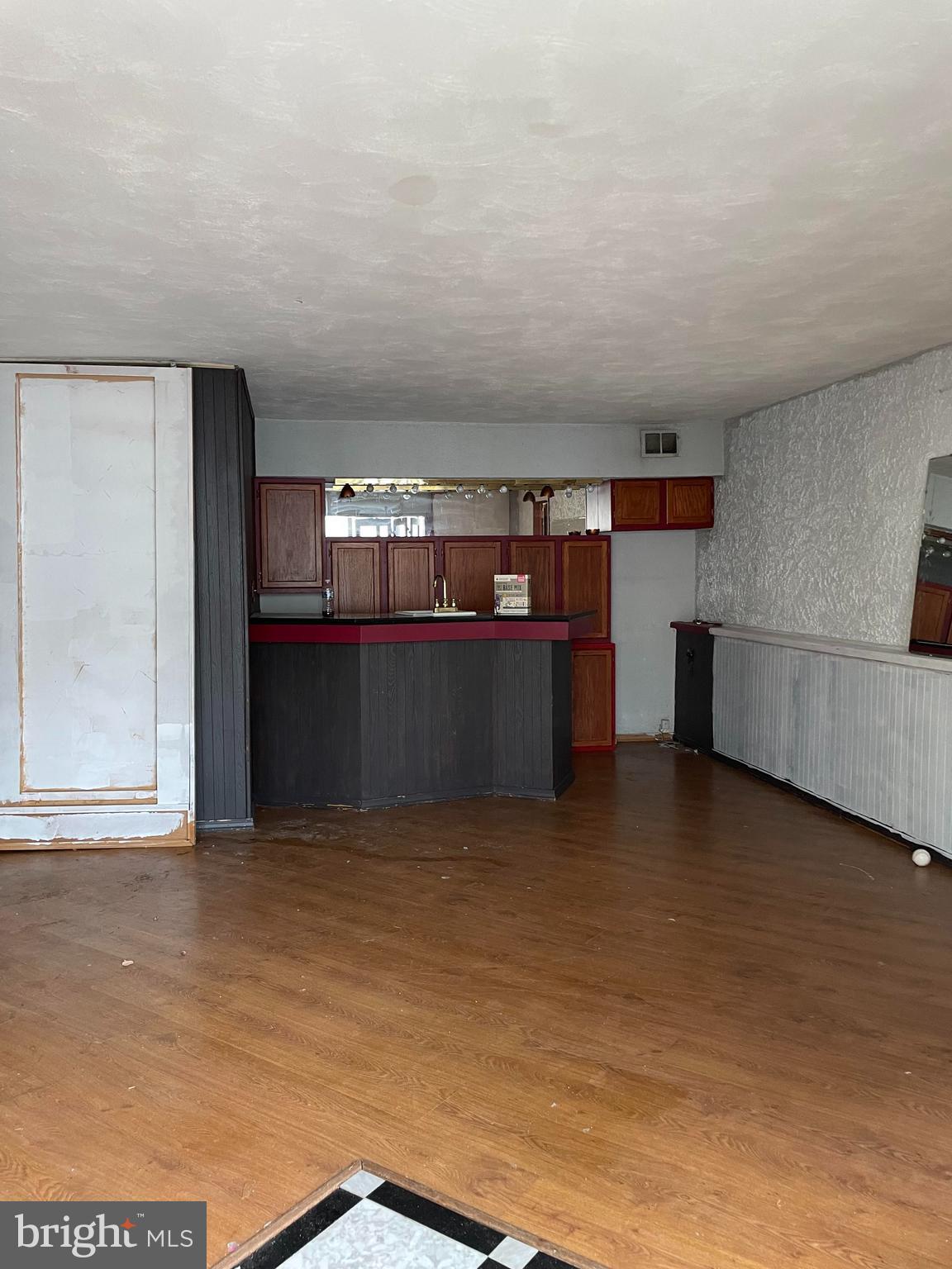 1617 Bryant Road Cherry Hill, NJ 08003 - Photo 10 of 26