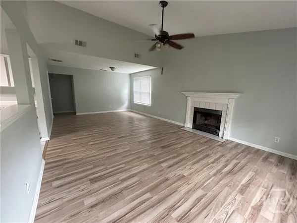 $2,150 | 137 Ropemaker Lane, Savannah, GA 31410