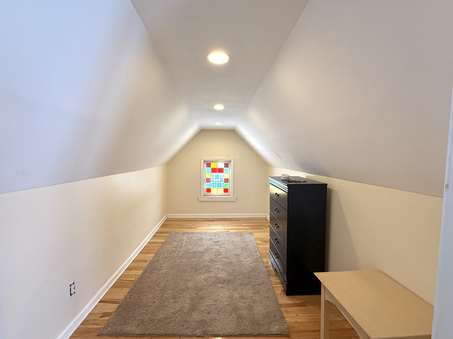 136 West Chestnut Street Compton, IL 61318 - Photo 16 of 24 a view of an entryway