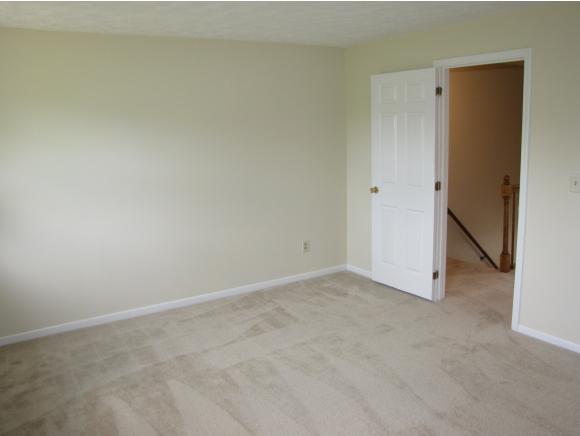 271 Winding Pond Road, Unit 271 Londonderry, NH 03053 - Photo 15 of 22 Gallery Image 15