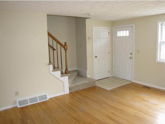 271 Winding Pond Road, Unit 271 Londonderry, NH 03053 - Photo 9 of 22 Gallery Image 9