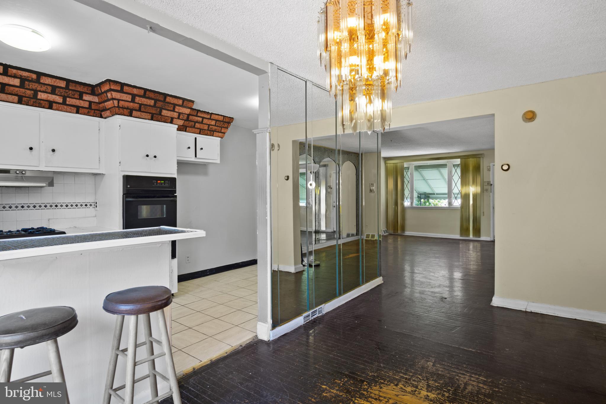 8632 Rugby Street Philadelphia, PA 19150 - Photo 12 of 24 Gallery Image 12