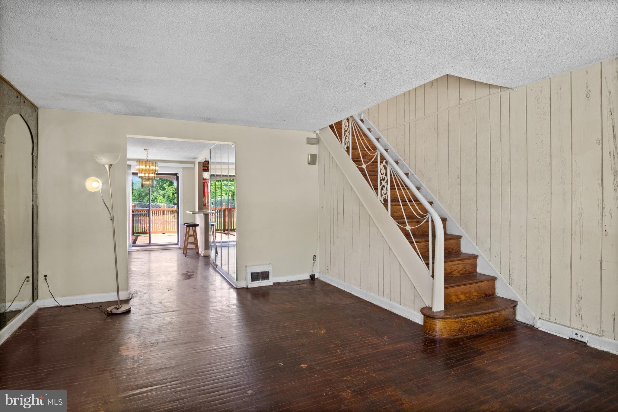 8632 Rugby Street Philadelphia, PA 19150 - Photo 6 of 24 Gallery Image 6