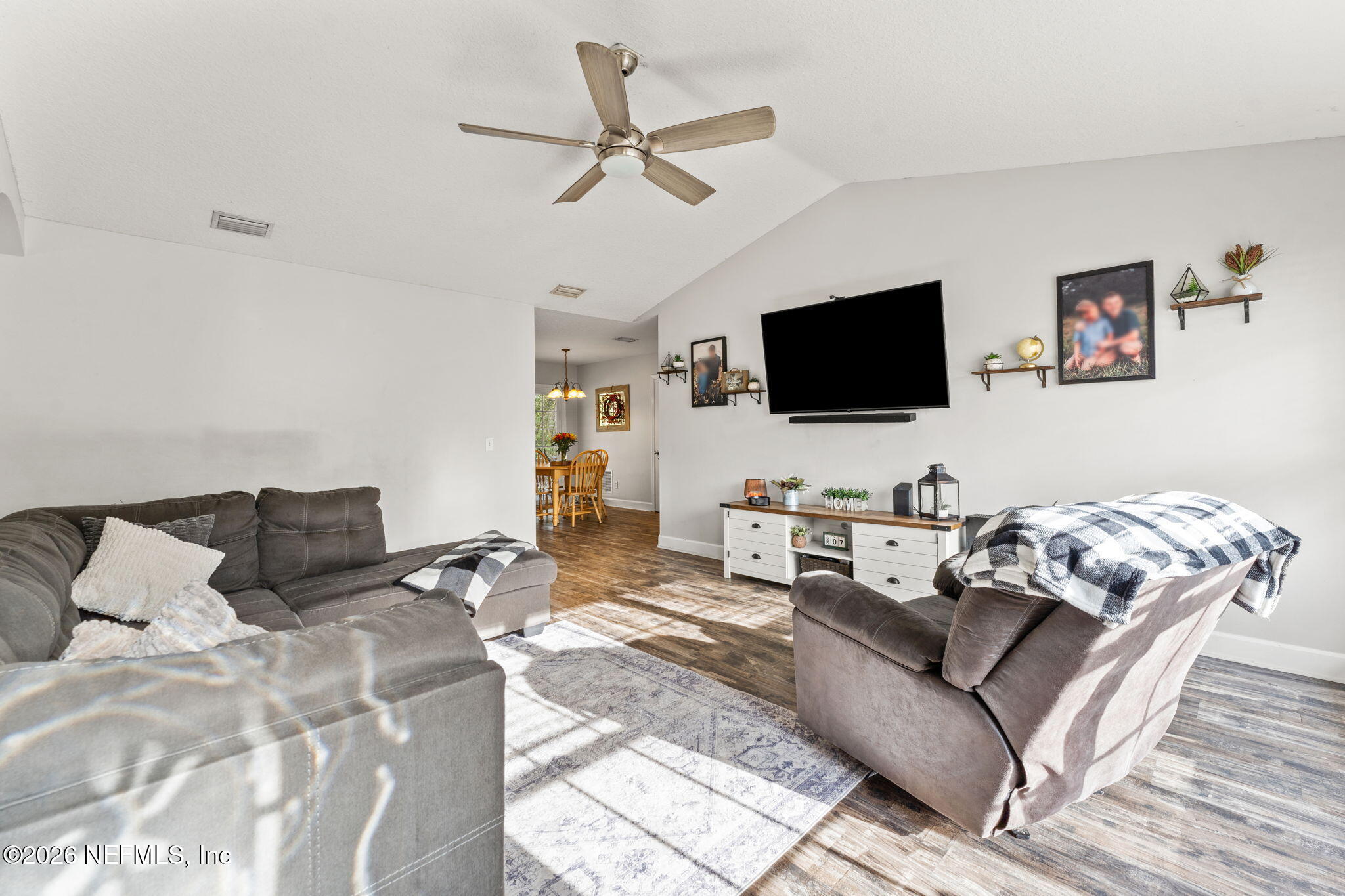 482 North 3rd Street Macclenny, FL 32063 - Photo 4 of 32 12-web-or-mls-DSC03206-1