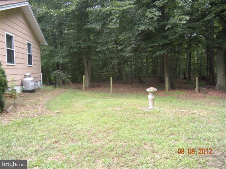 270 Meany Road Wrightstown, NJ 08562 - Photo 8 of 16 Exterior Side