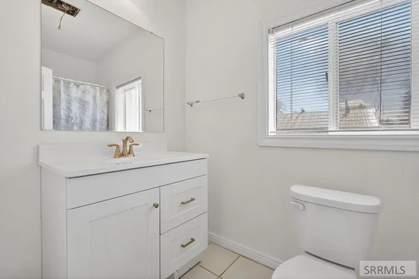 $399,000 | 570 South Park Avenue, Shelley, ID 83274