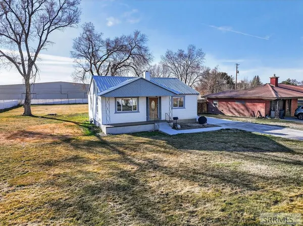 $399,000 | 570 South Park Avenue, Shelley, ID 83274