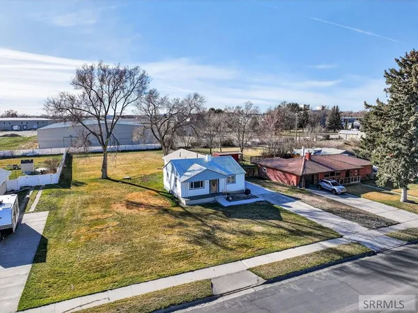 $399,000 | 570 South Park Avenue, Shelley, ID 83274