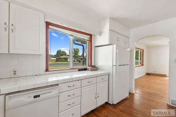 $399,000 | 570 South Park Avenue, Shelley, ID 83274