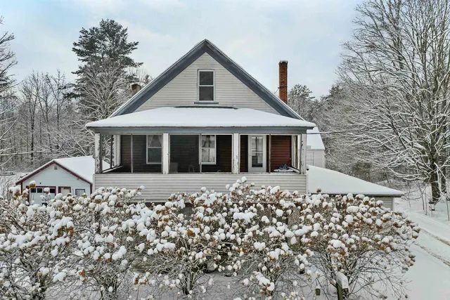 $650,000 | 11 White Plains Road, Webster, NH 03303