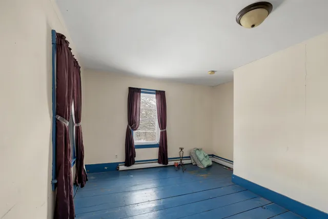 $650,000 | 11 White Plains Road, Webster, NH 03303