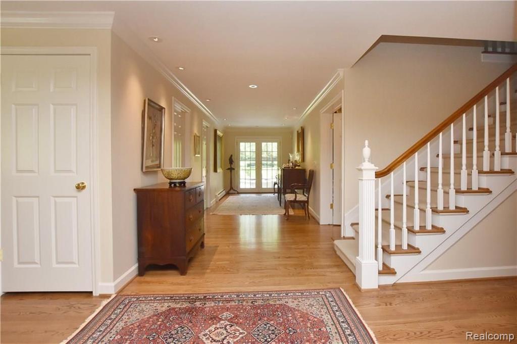 32135 Bingham Road Bingham Farms, MI 48025 - Photo 8 of 47