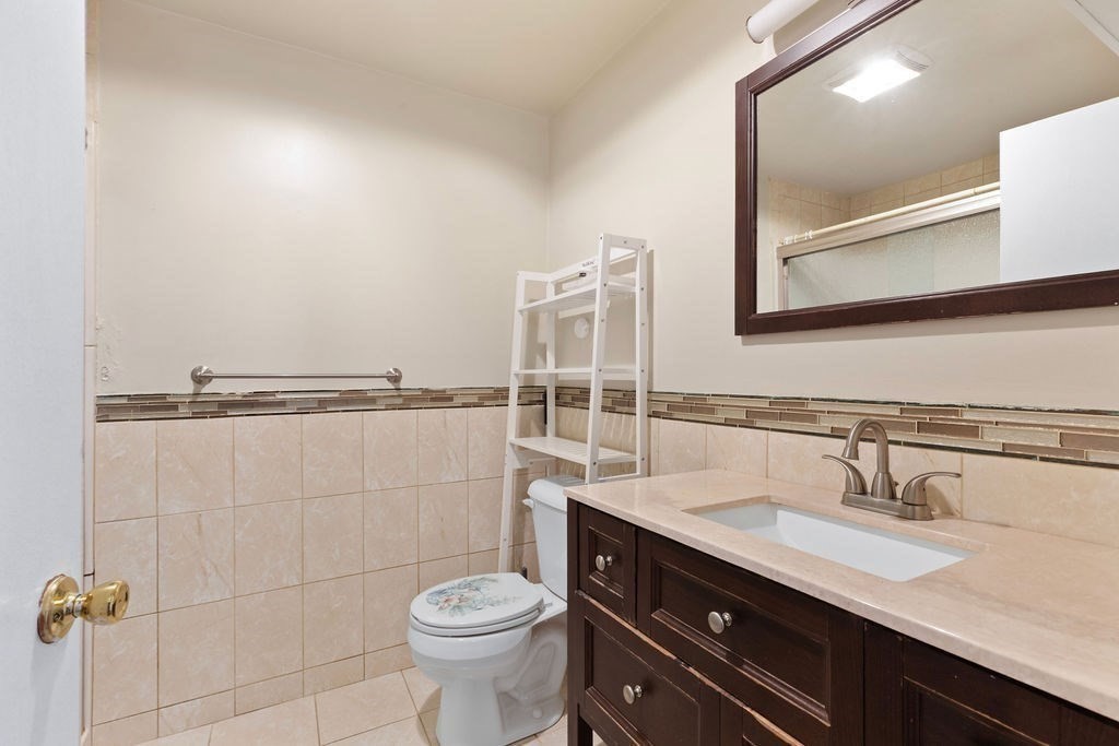 71 Dwinell Road Taunton, MA 02780 - Photo 16 of 29 Gallery Image 16